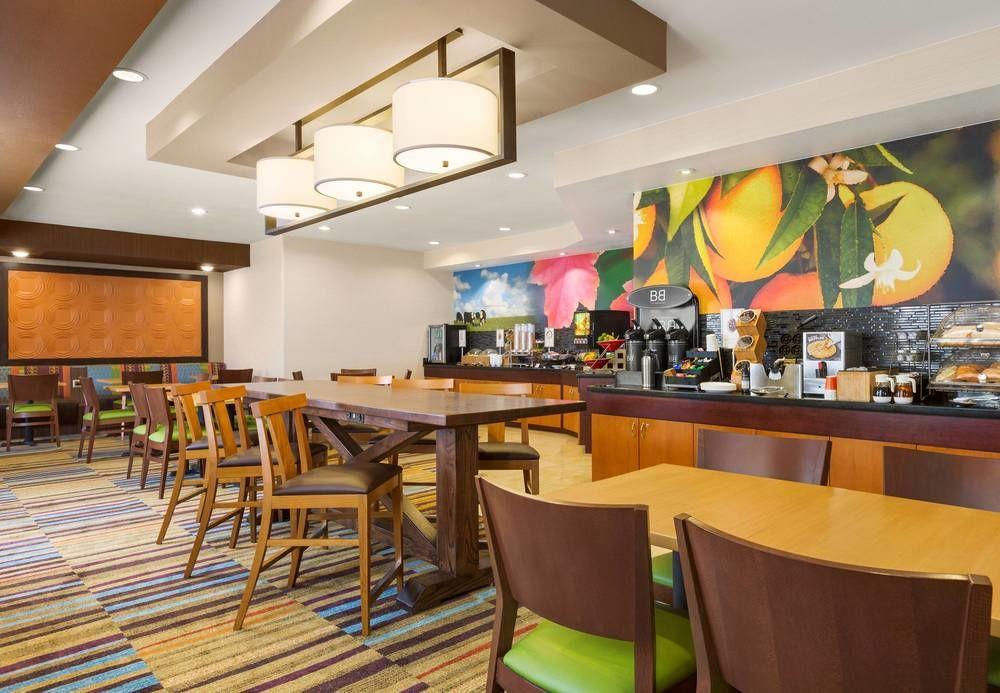 Comfort Inn & Suites Westfield Εξωτερικό φωτογραφία