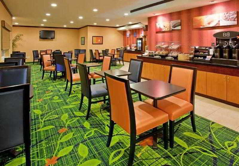 Comfort Inn & Suites Westfield Εξωτερικό φωτογραφία