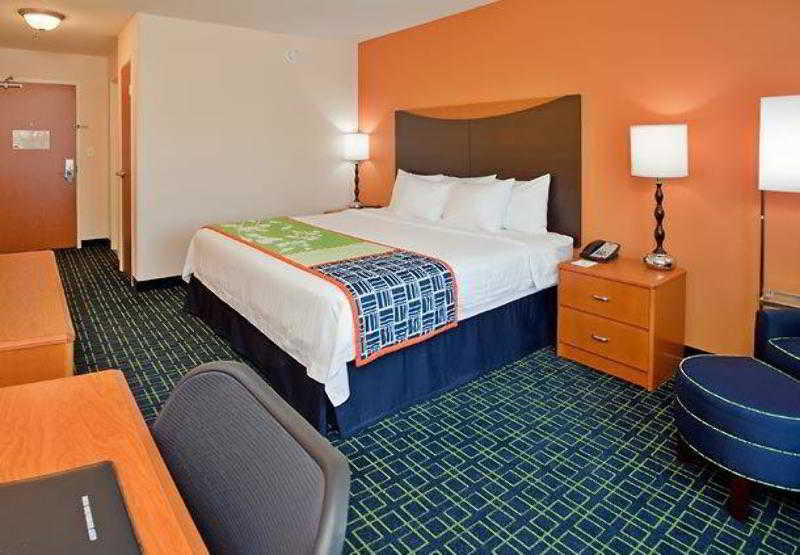 Comfort Inn & Suites Westfield Εξωτερικό φωτογραφία