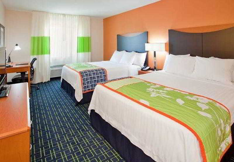 Comfort Inn & Suites Westfield Δωμάτιο φωτογραφία